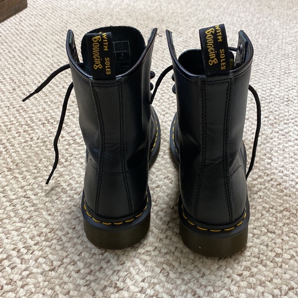 Womens Doc Martens size 6 - Picture 4 of 6